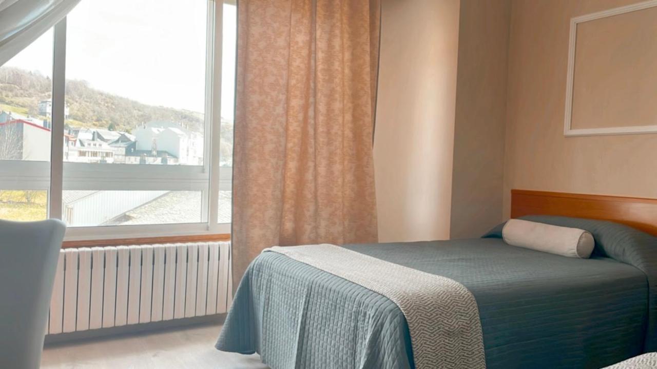 Casa Pazos, Pedrafita Do Cebreiro Hotell Exteriör bild