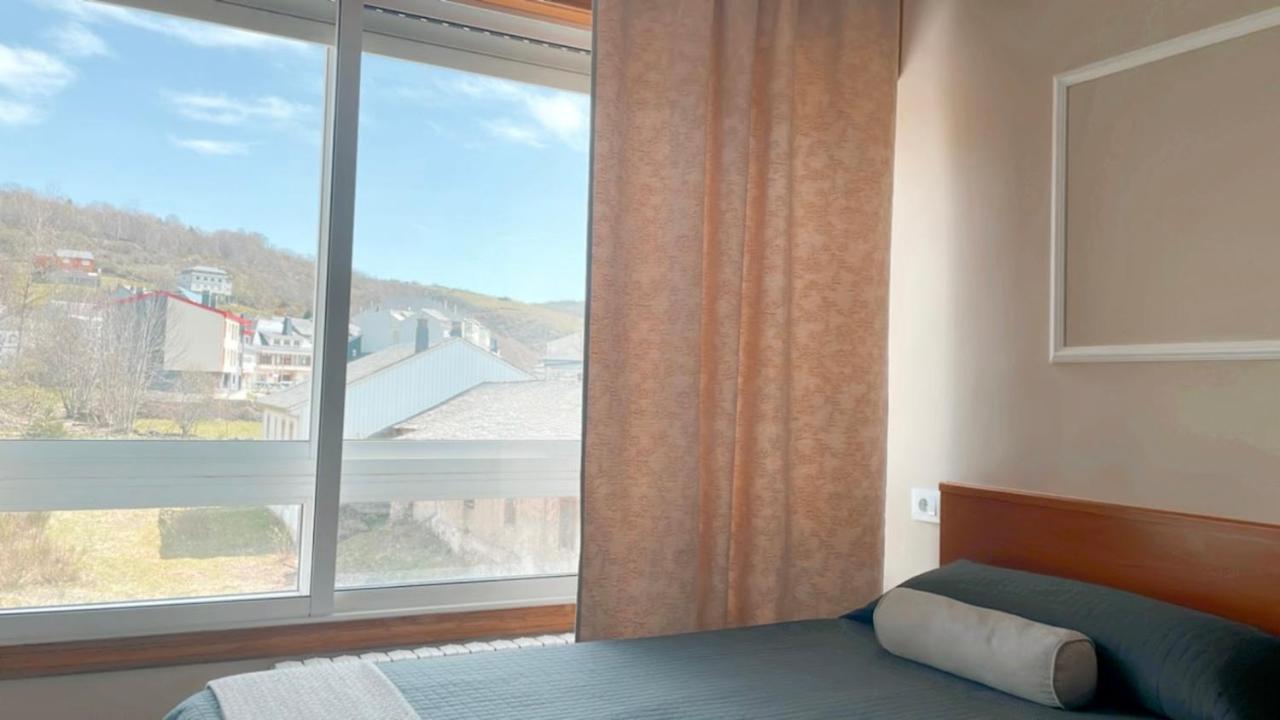Casa Pazos, Pedrafita Do Cebreiro Hotell Exteriör bild