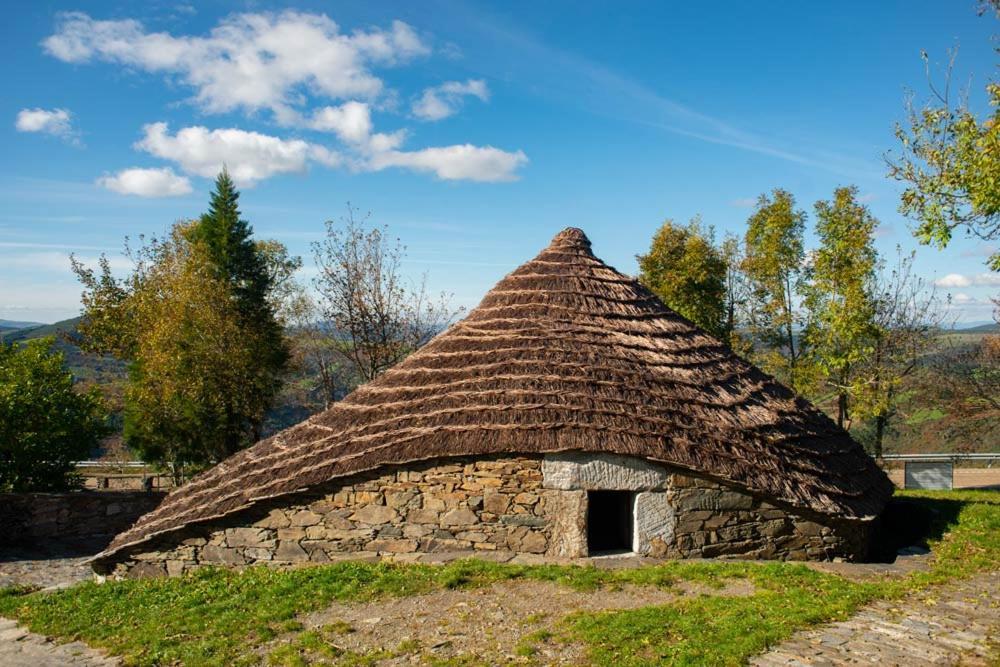 Casa Pazos, Pedrafita Do Cebreiro Hotell Exteriör bild