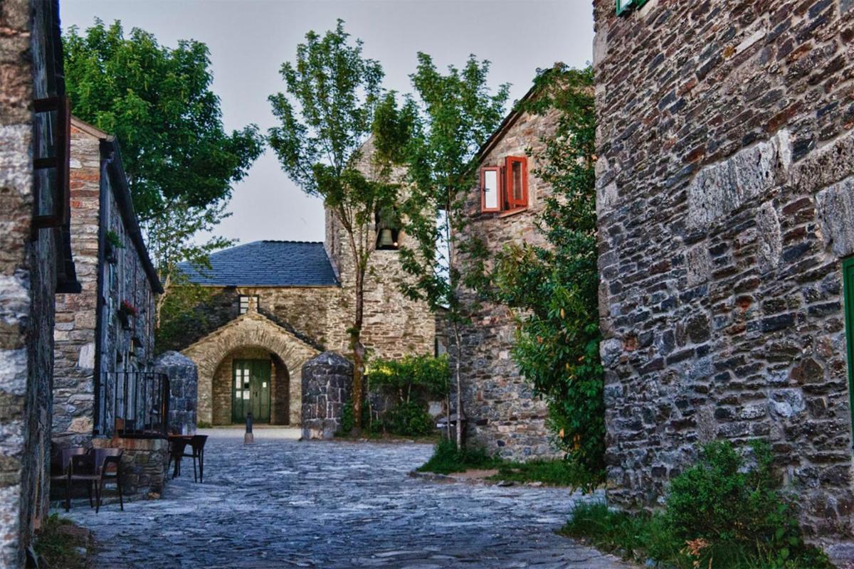 Casa Pazos, Pedrafita Do Cebreiro Hotell Exteriör bild
